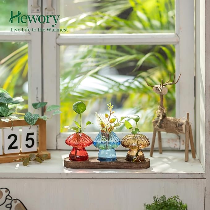Terrariums Set of 3 Mushroom Glass Propagation Vases with Wooden Tray
